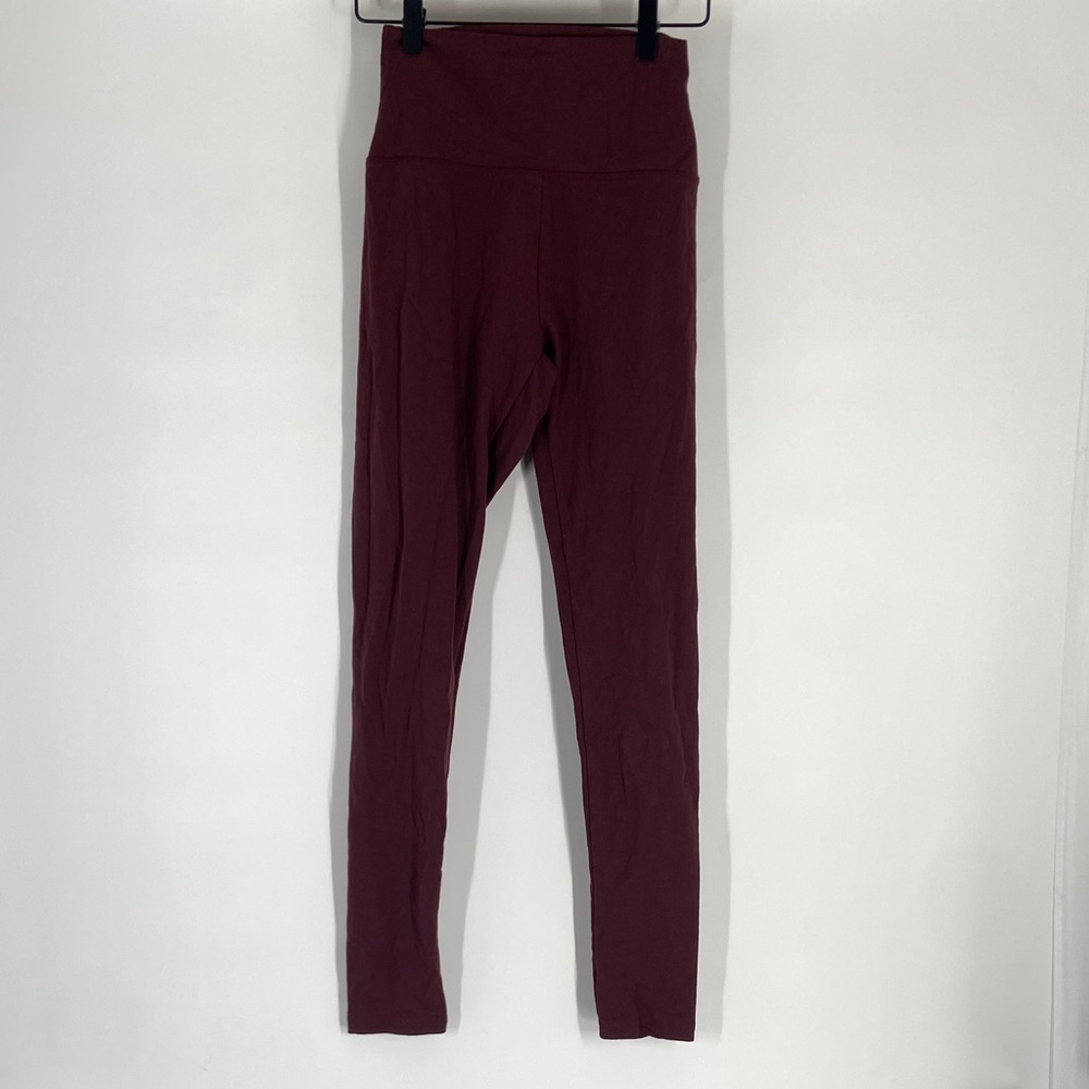 Offline by Aerie Red Leggings Size M Gently Used Retake - Picture 1 of 2